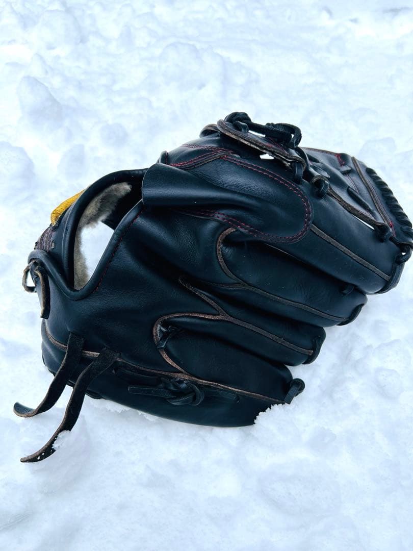 ミズノプロ 軟式用グローブ　投手用　左　クラフトエディション　伊藤大海モデル