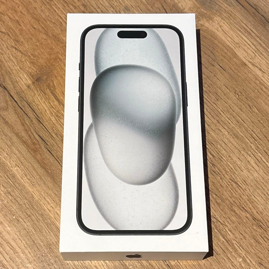 iPhone 15 ブラック 256GB SIMフリー 美品　おまけ付き