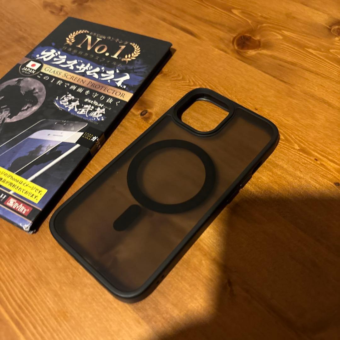 iPhone 15 ブラック 256GB SIMフリー 美品　おまけ付き