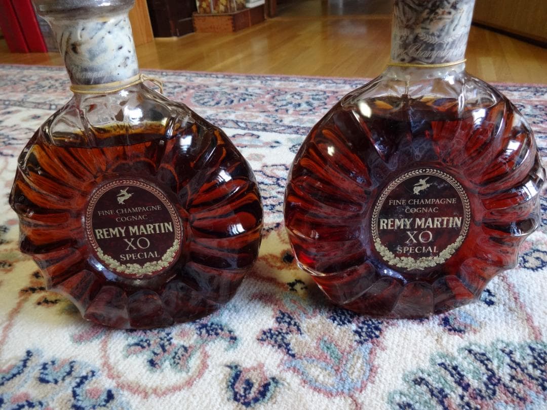 レミーマルタン XO スペシャル クリアボトル 箱付　2本セット