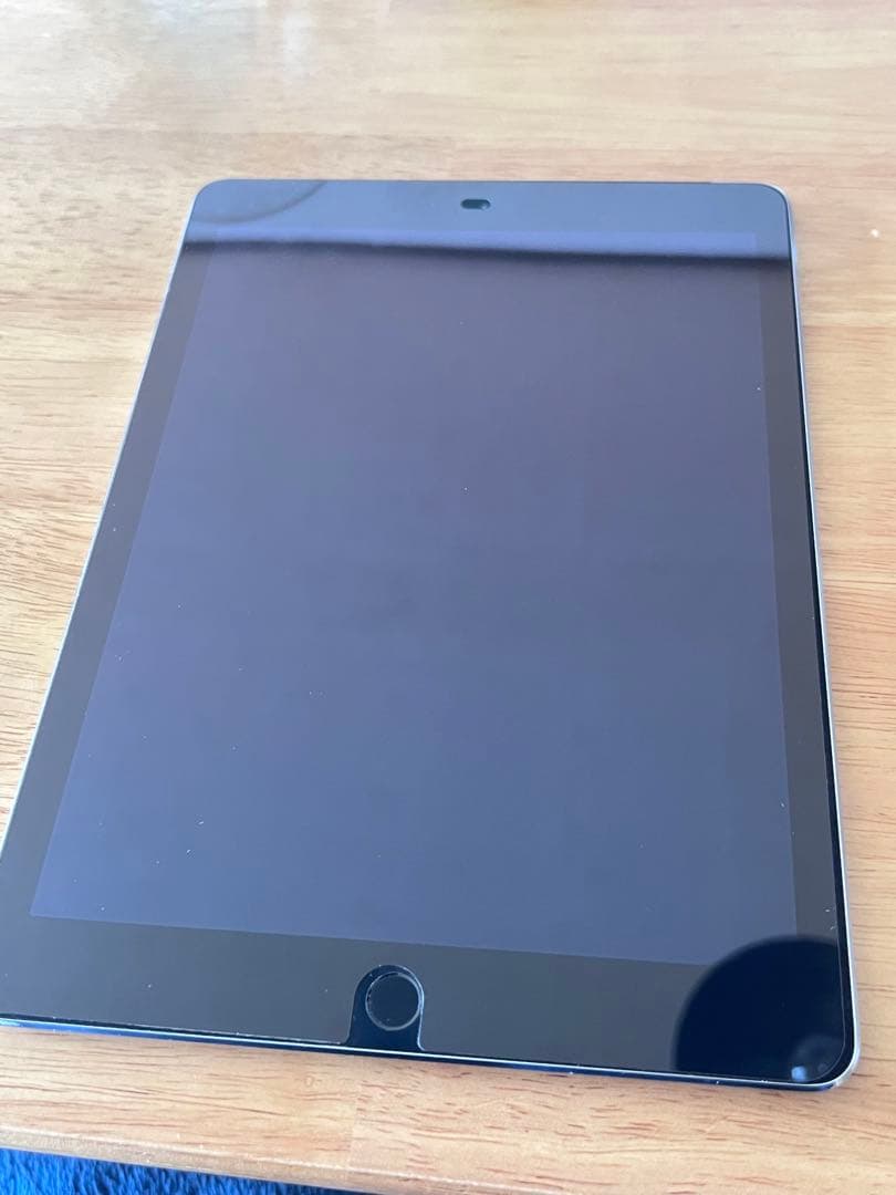 ジャンク品　Apple iPad air2 64GB