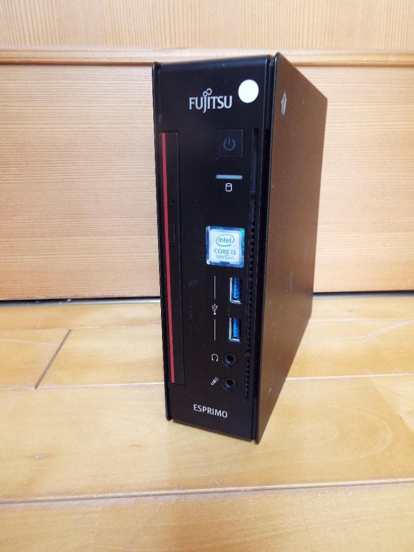 ミニデスクQ558/B i3-8100Tメモリ16G SSD256G win11