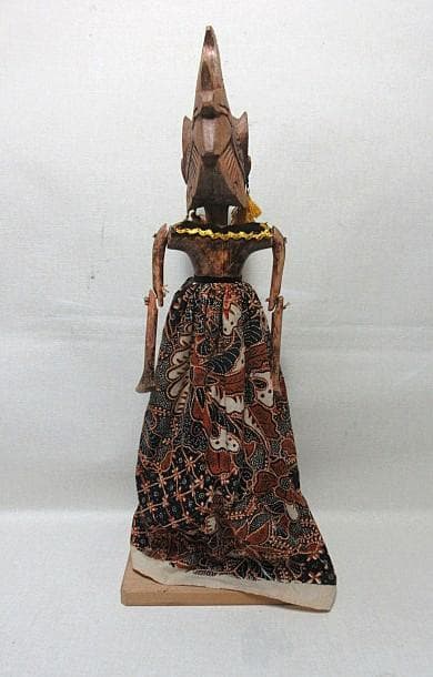 『インドネシア伝統的人形劇 ワヤン・ゴレ』 操り中古人形７体 アンティーク人形