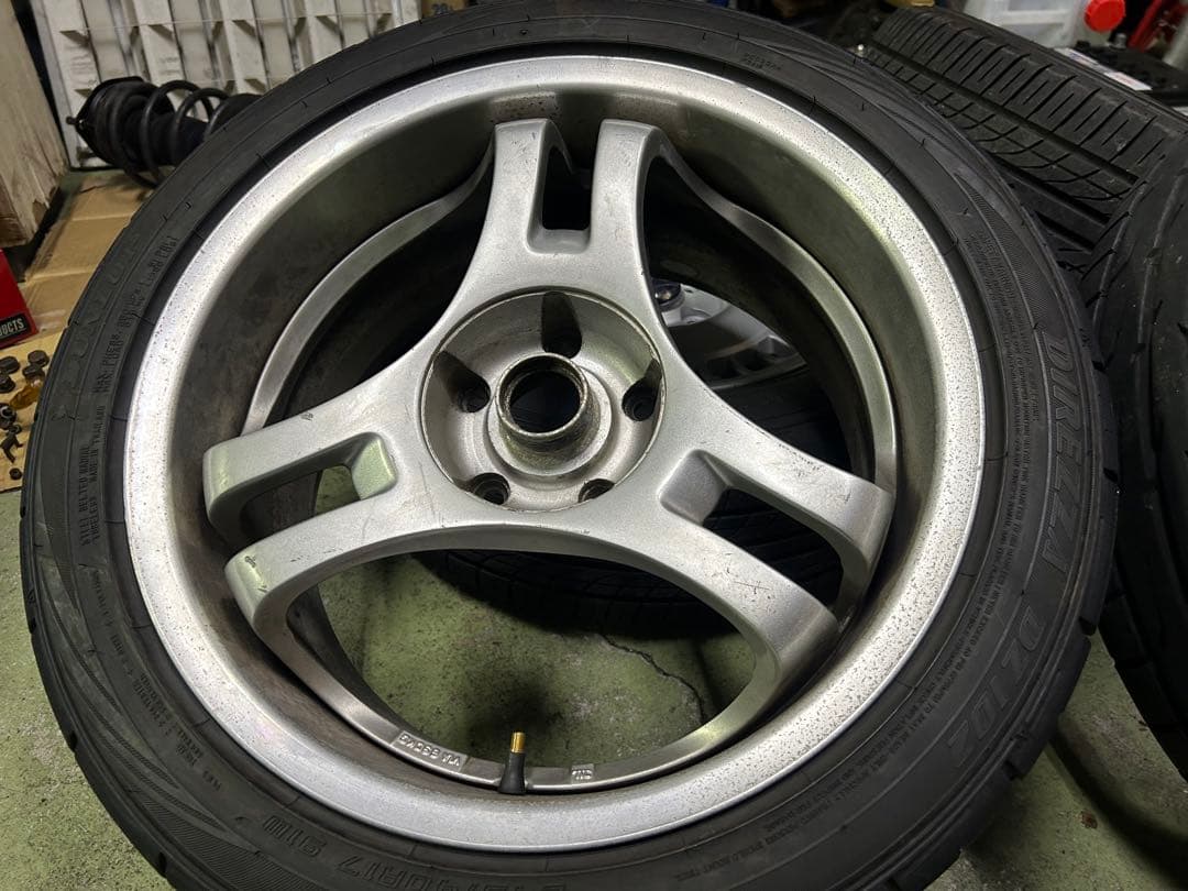 17インチ スーパーアドバン