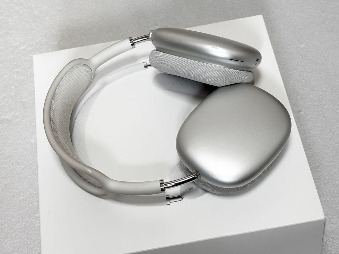 Apple保証付き　2024年6月購入品　AirPods Max Silver