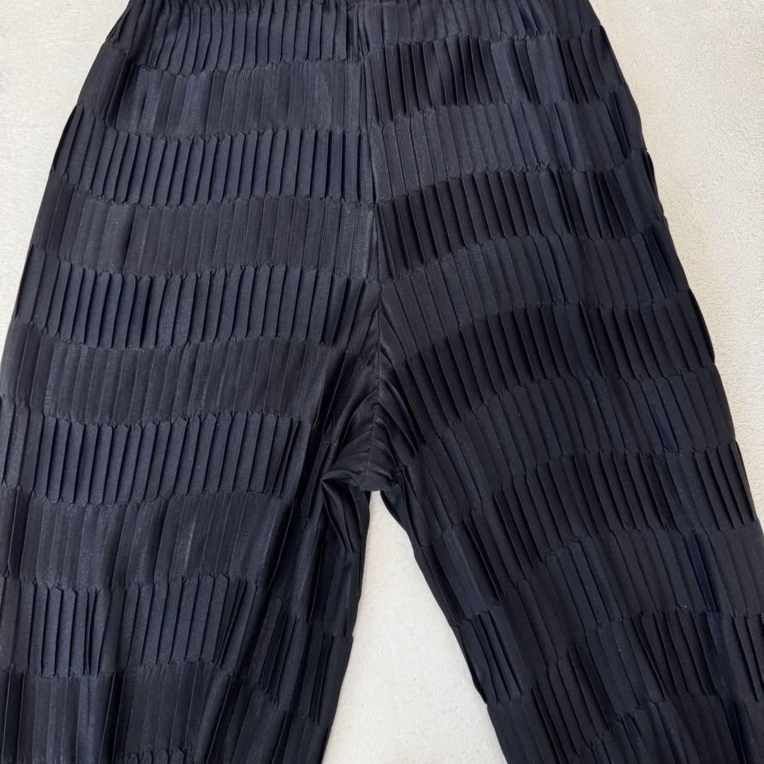 極美品✨ISSEY MIYAKE 銀タグ　プリーツ　ボトムス　ブラック