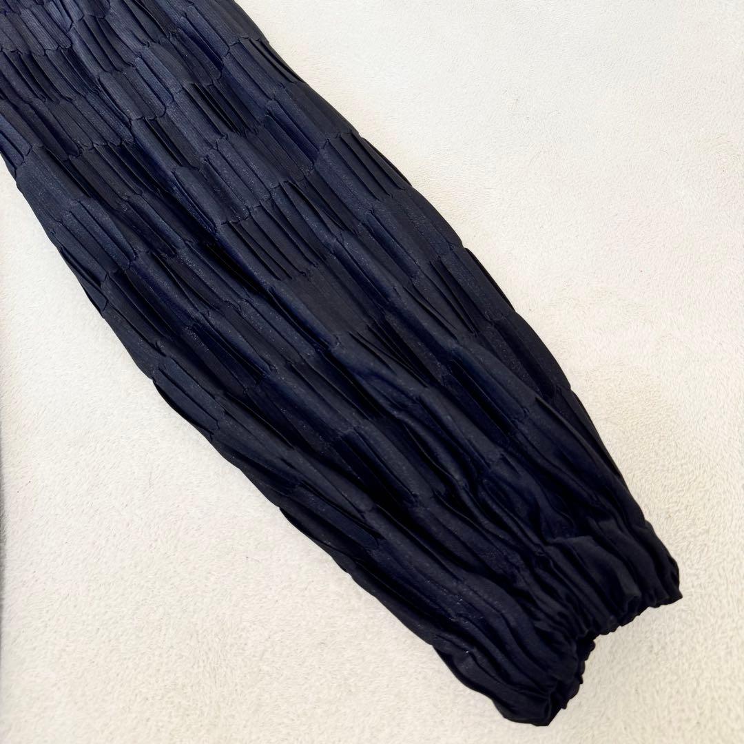 極美品✨ISSEY MIYAKE 銀タグ　プリーツ　ボトムス　ブラック