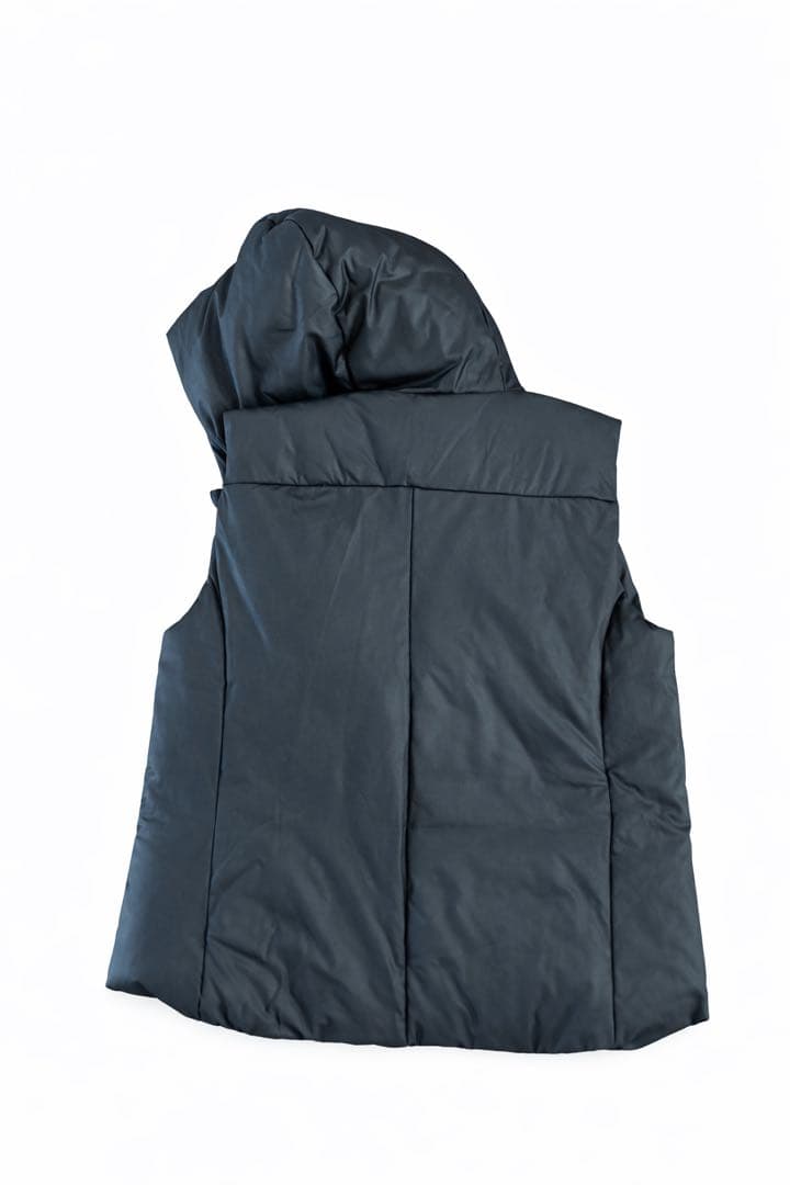 エンポリオアルマーニ メンズ ダウンベスト