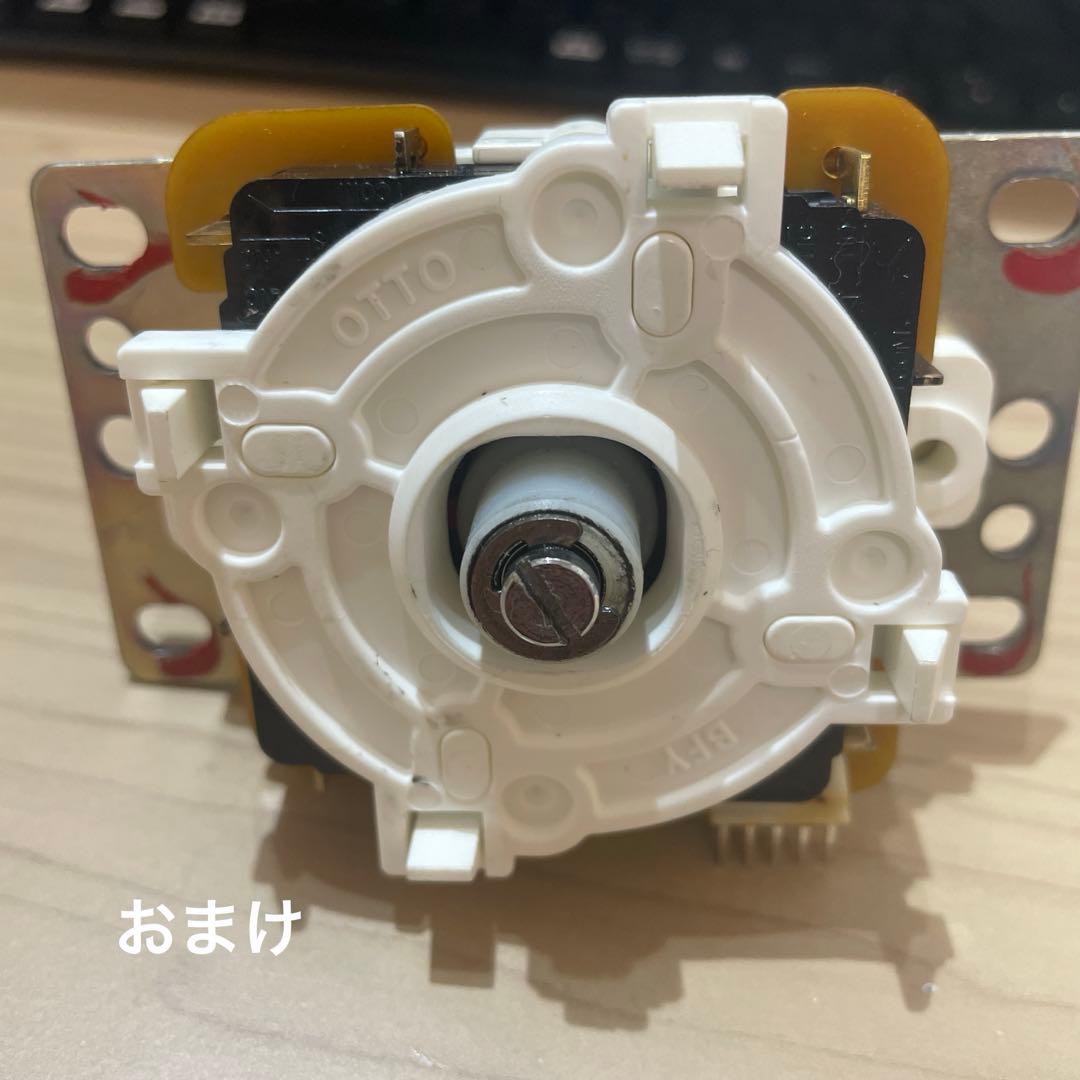 おまけ付　MAD CATZ EGO アーケードスティック　クァンバks静音ボタン