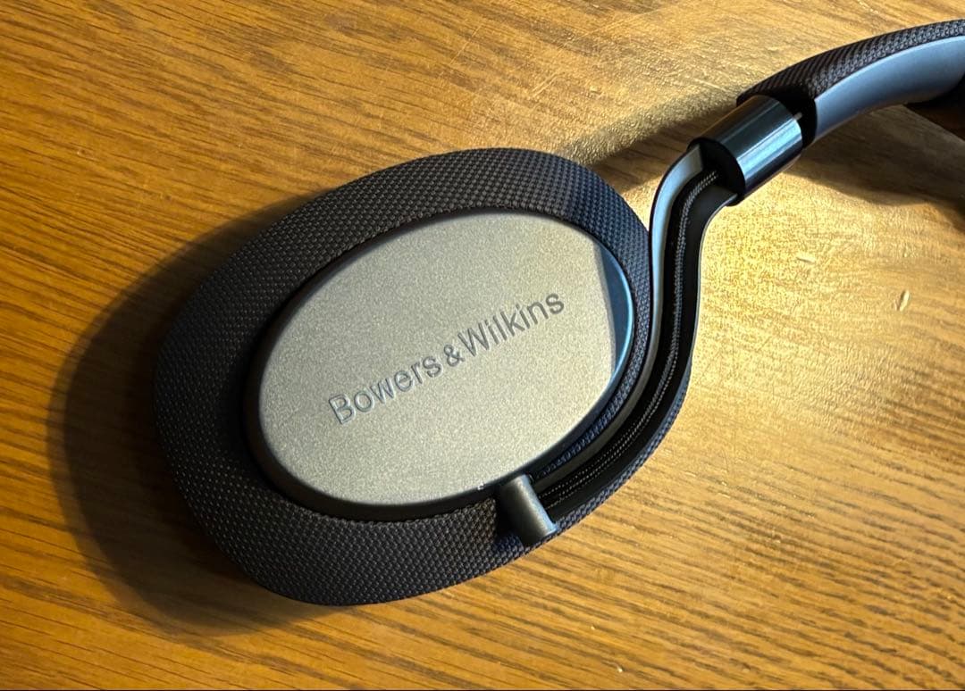 Bowers & Wilkins PX ワイヤレスヘッドホン グレー