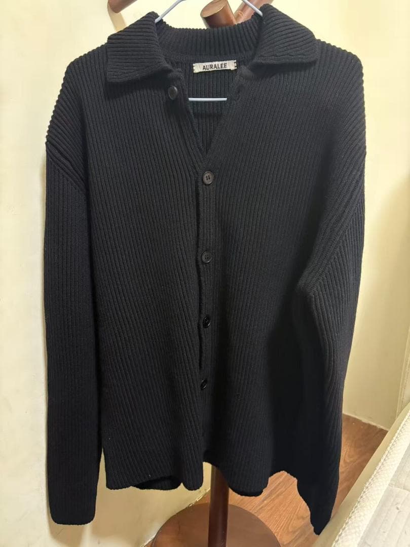 AURALEE ブラックリブ編みカーディガン 5