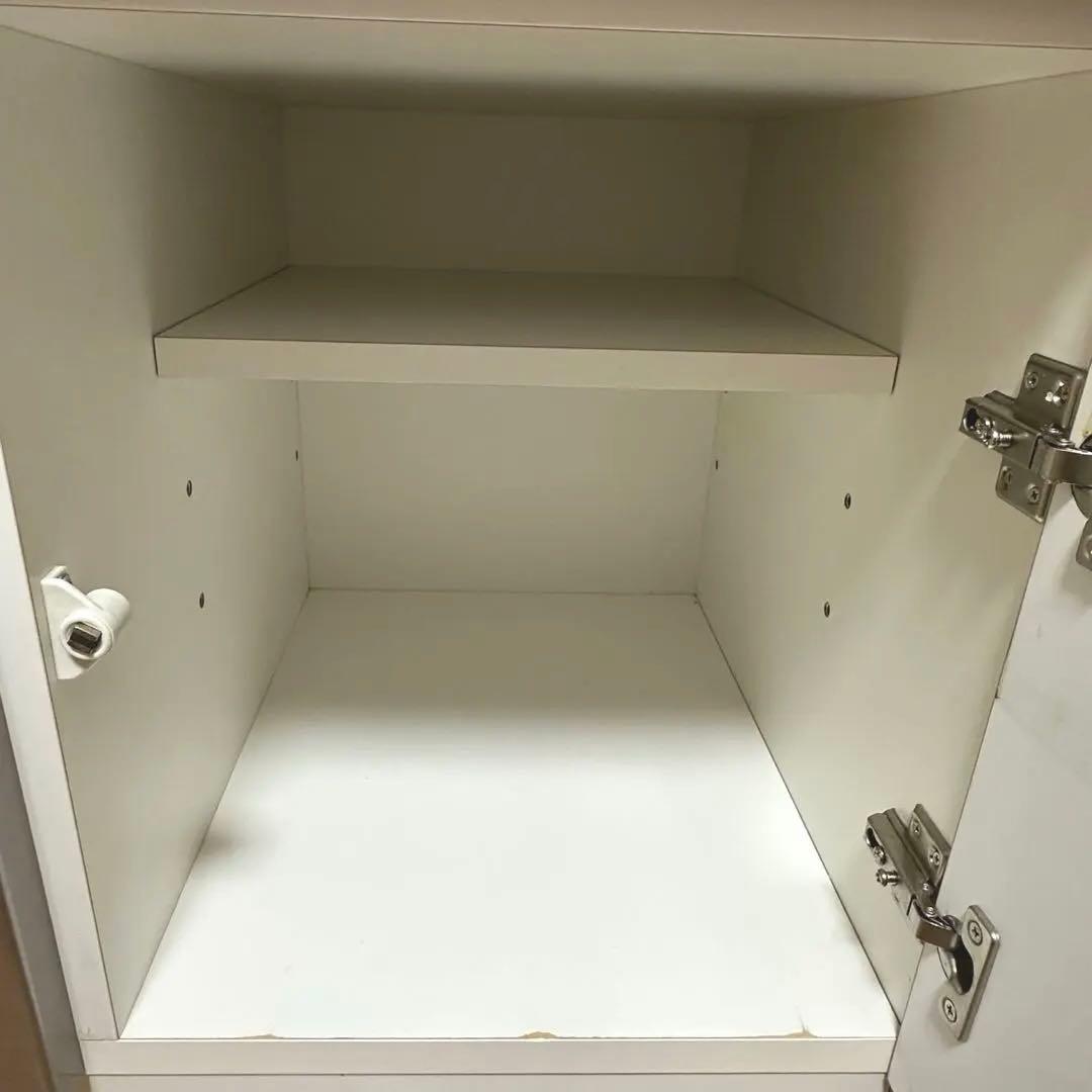 ニトリ キッチンボード　アルミナ2 横幅100食器棚　キッチンカウンター