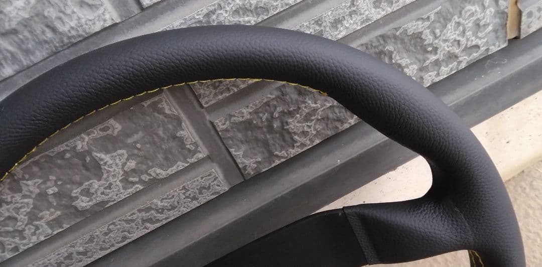 J*様 momo ベローチェ 32パイ ほぼ未使用品