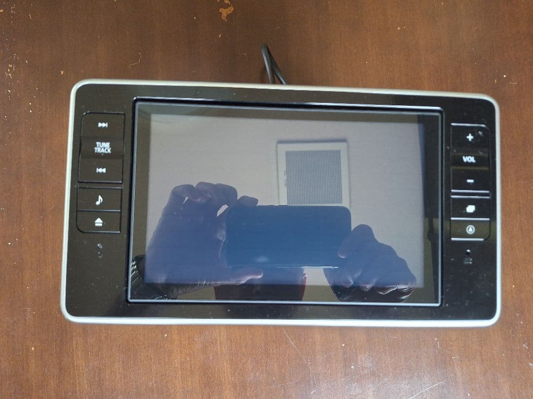 ダイハツキャスト8インチ純正ナビ08545-k2007　(NSZN-W65DB)