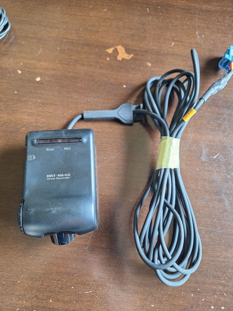 ダイハツキャスト8インチ純正ナビ08545-k2007　(NSZN-W65DB)