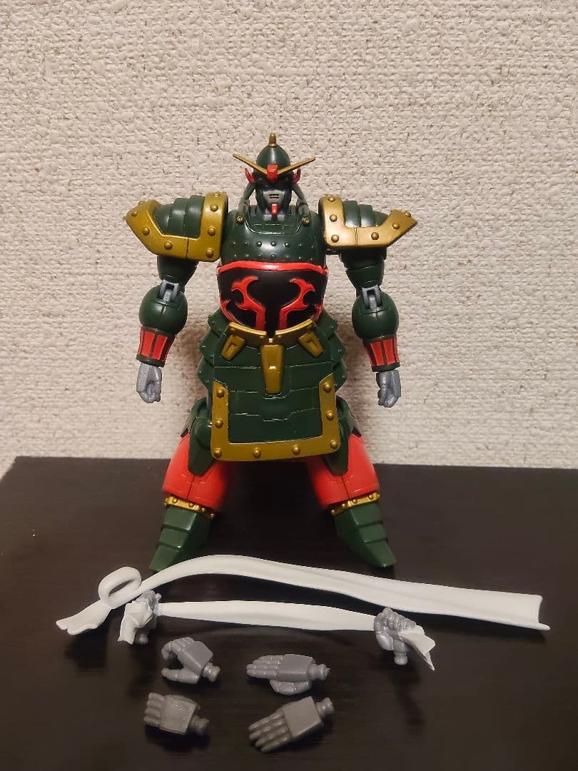 MIAガンダムローズ Battle Scared ＋ クーロン ネロス マンダラ