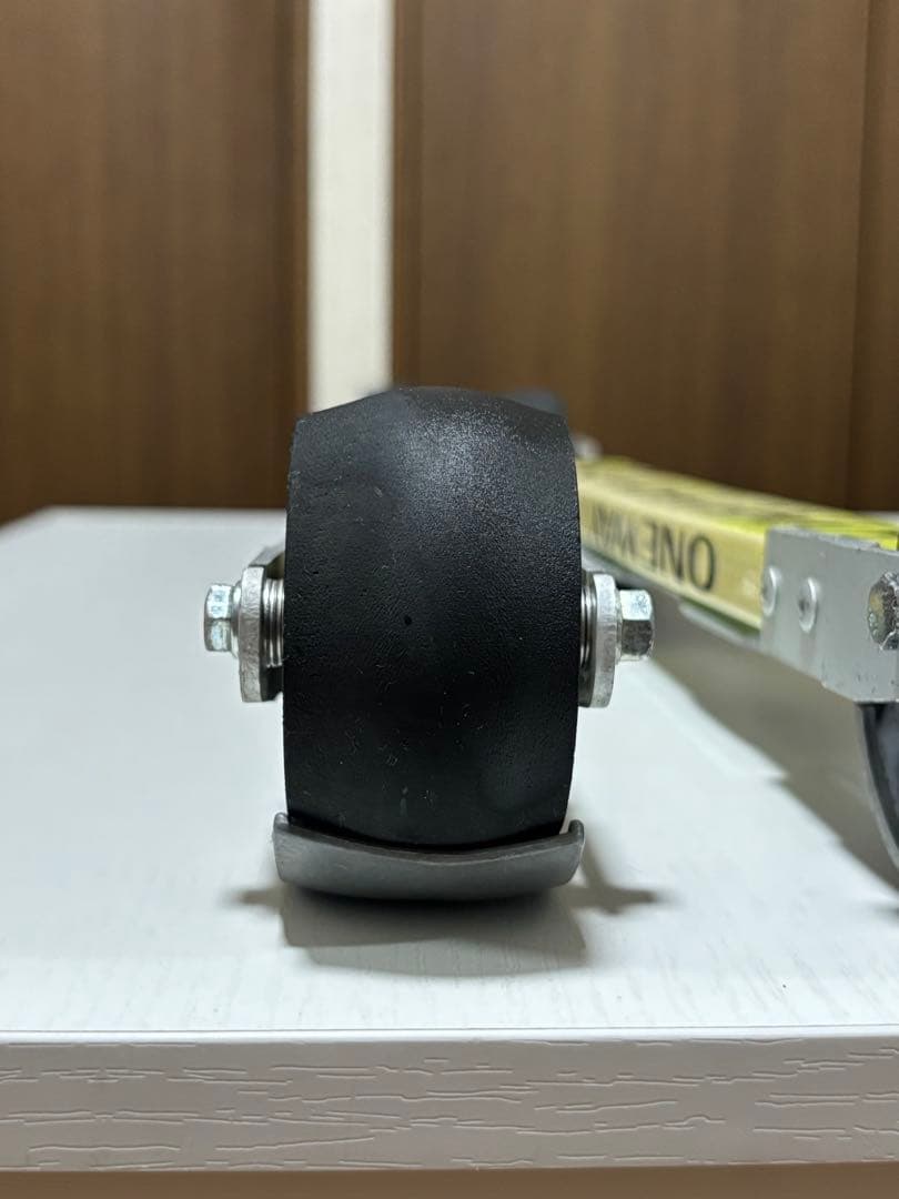 ONEWAY ローラースキー　（marwe製タイヤ:中速）クラシカル