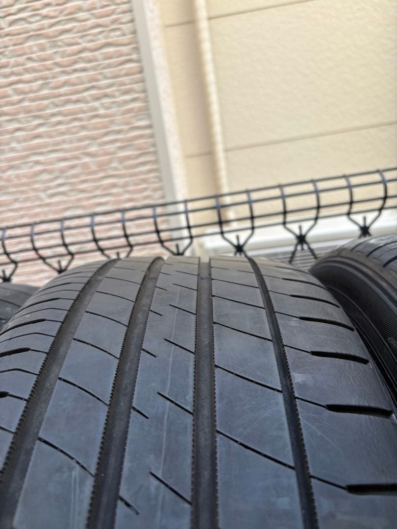 ユタカページレオニス グレイラβ20インチ8.5j p114.3 in35