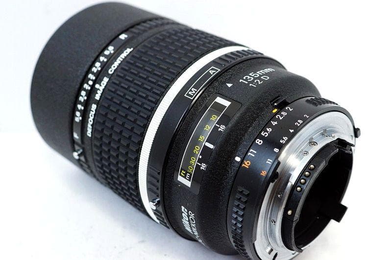 レンズ(単焦点) Nikon Ai AF DC-Nikkor 135mm F2 D