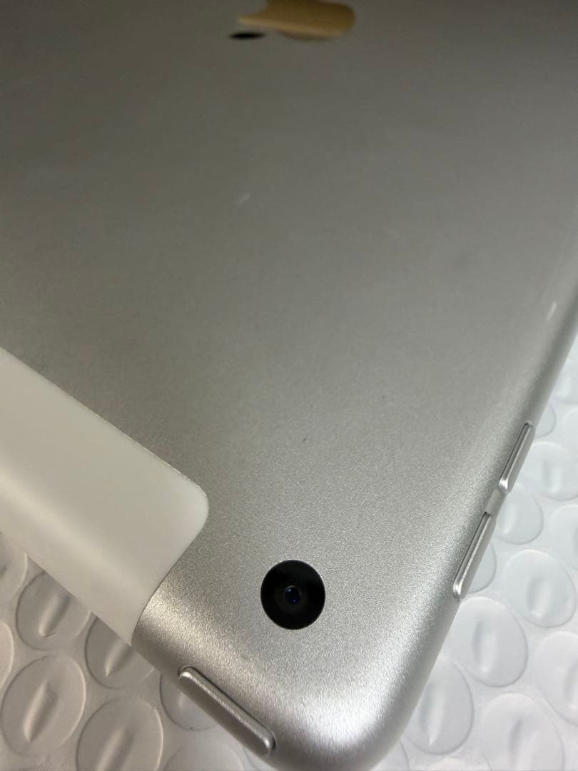 iPad 第9世代 64GB バッテリー容量:92%