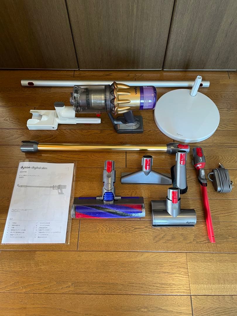 ダイソンDigital Slim Fluffy SV18 充電ドックスタンド付