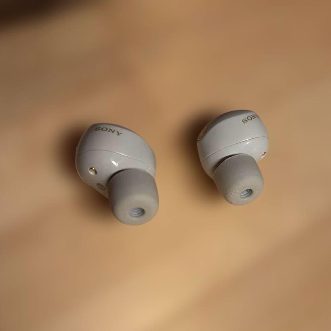 WF-1000XM5 プラチナシルバー