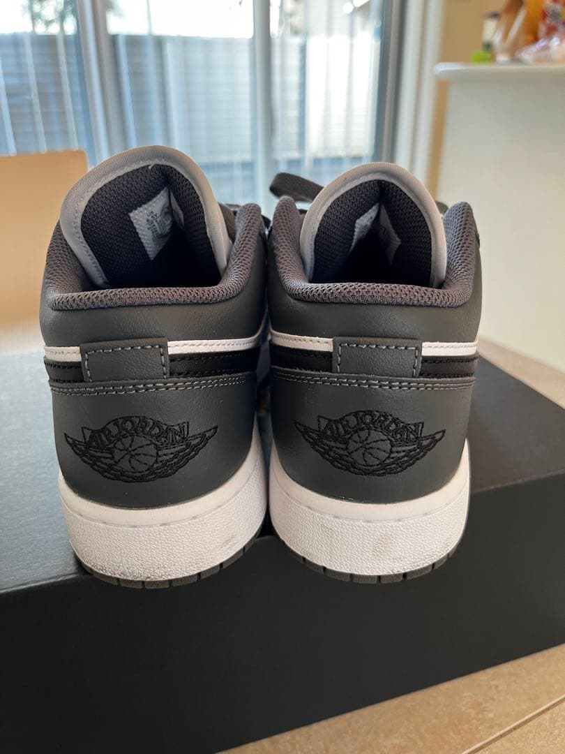 【み 】Nike Air Jordan 1 Low ホワイト/グレー