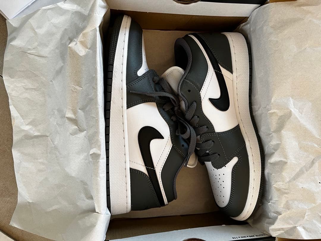 【み 】Nike Air Jordan 1 Low ホワイト/グレー