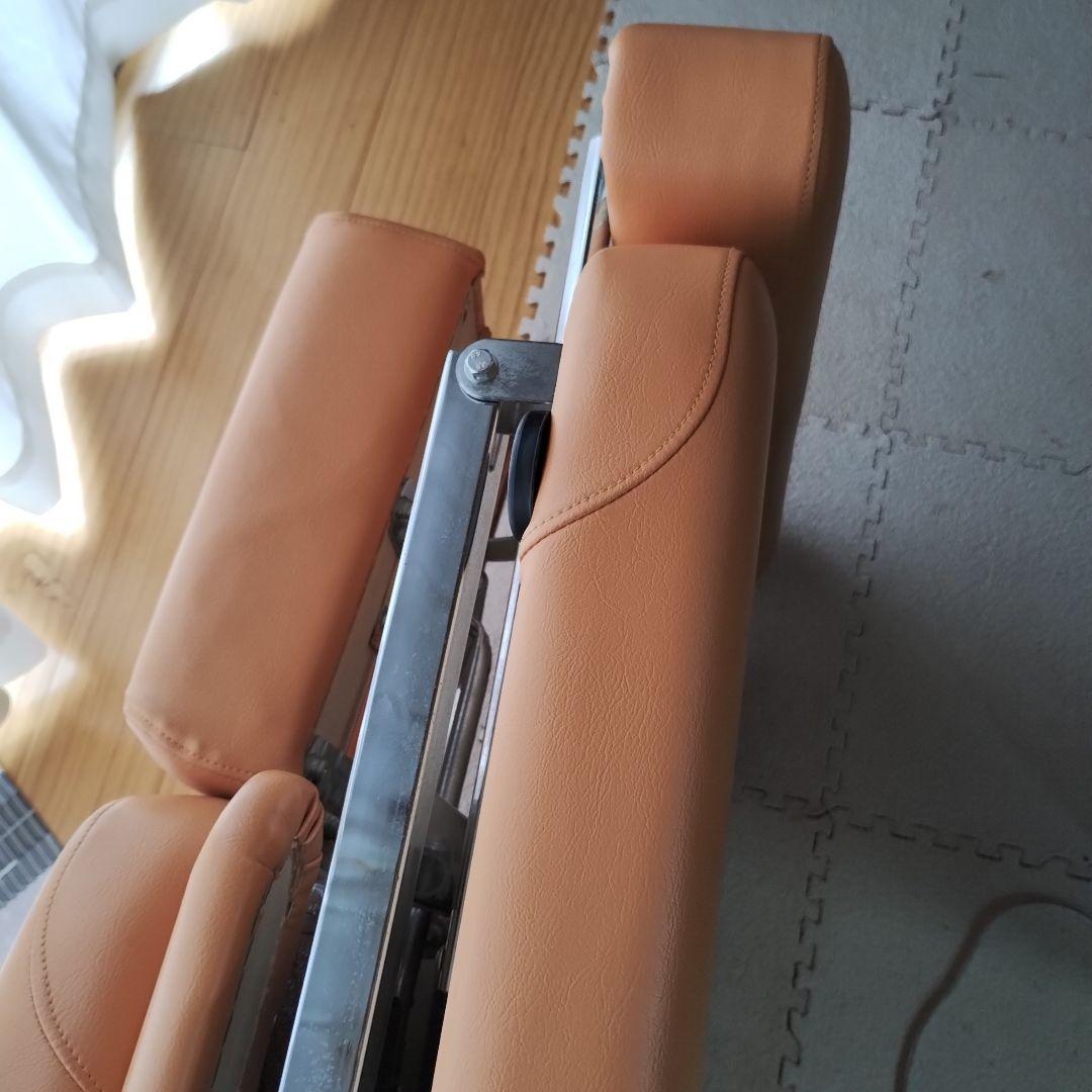 治療ベッド 施術ベッド 整体　マッサージ