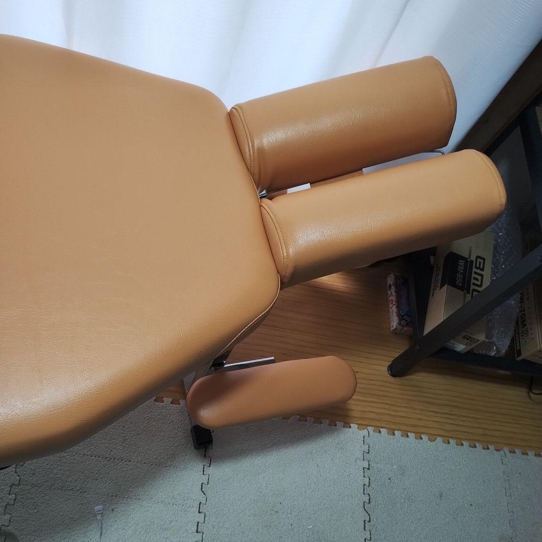 治療ベッド 施術ベッド 整体　マッサージ