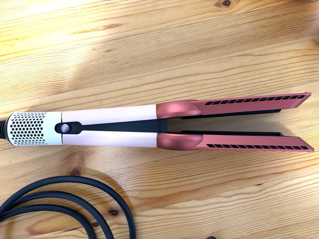 Dysonストレイトナー さくらチェリー 大風量 速乾 ストレイトヘアアイロン