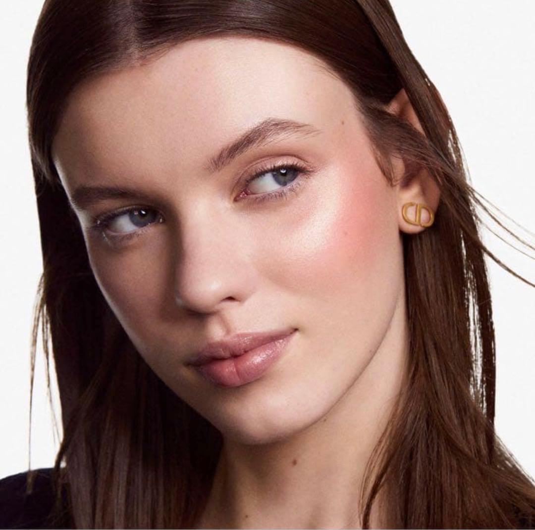 つっきー様ディオールスキン ルージュ ブラッシュ カラー&グロウ/257 2点