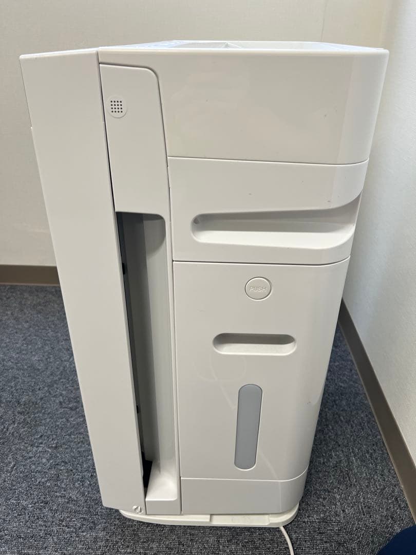 DAIKIN 空気洗浄機　ACK-70W-W