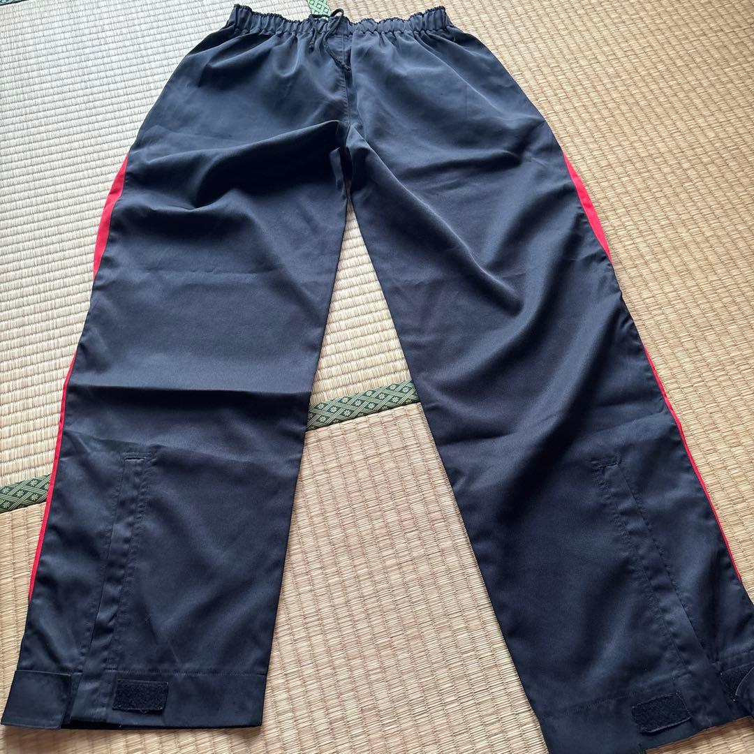 ラグビーセット売り（肩パット、短パン、ユニフォーム、ソックス、ヤッケ、ヘッキャ）