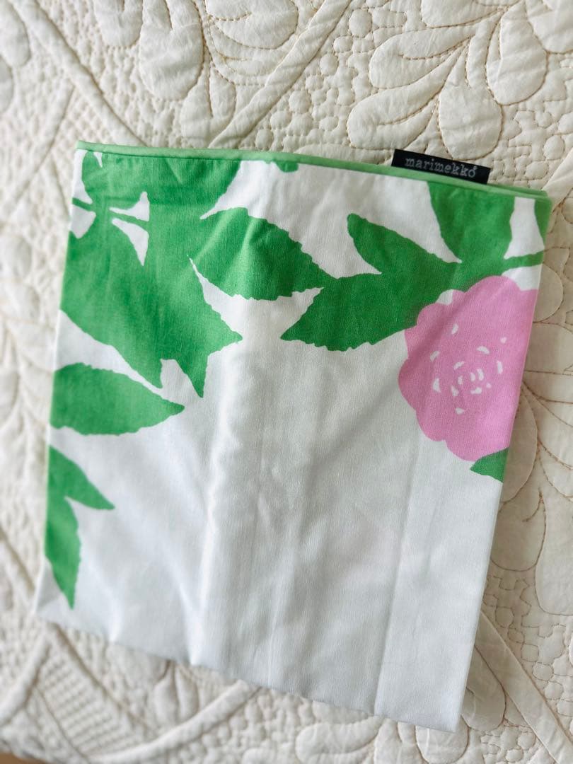 弥生☆①②枚おまとめ☆未使用品マリメッコ☆クッションカバーグリーン