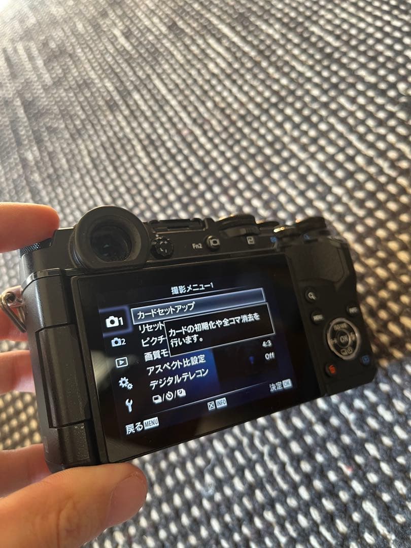 ミラーレス一眼カメラ　オリンパス PEN-F　olympus pen レンズ