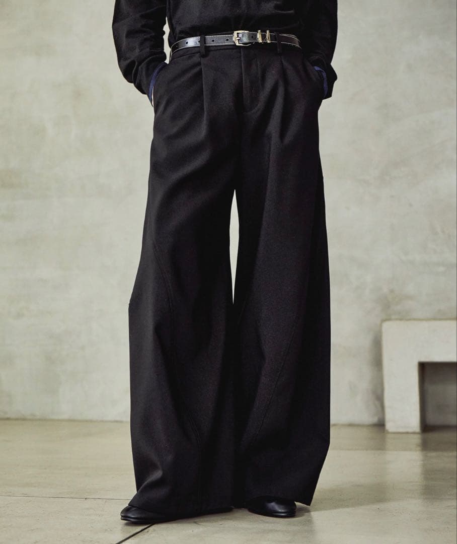 3ディメンションワイドパンツ(HARE) ブラック　Lサイズ