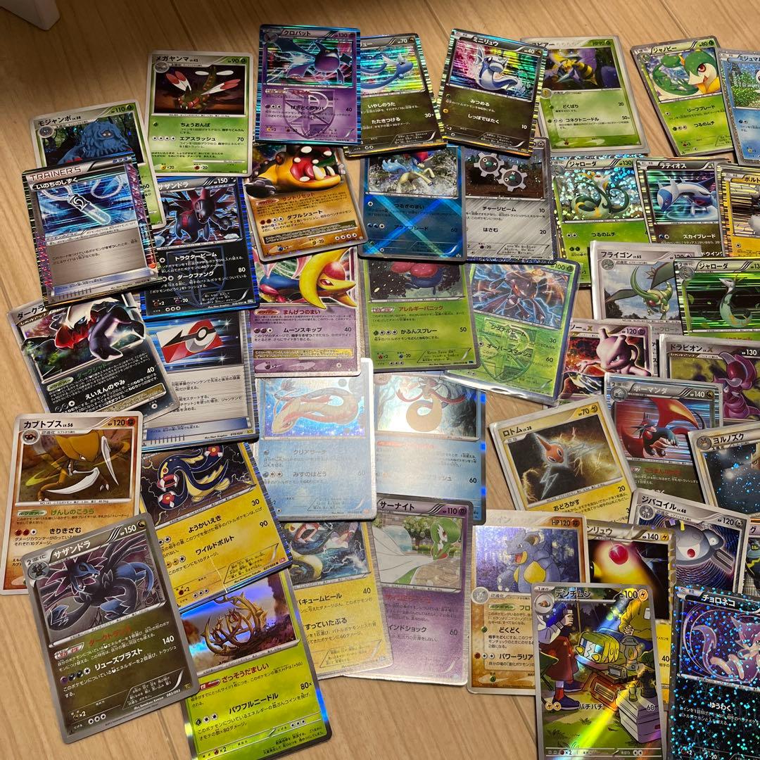 大量ポケモンカードセット　ケース付き　ポケモンカード引退品