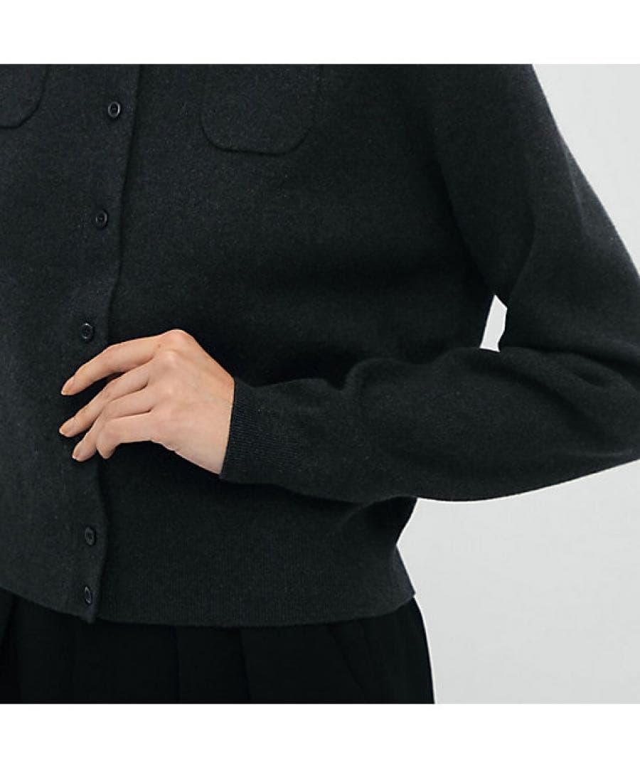 キャバン　コットンカシミヤ クルーネックカーディガン