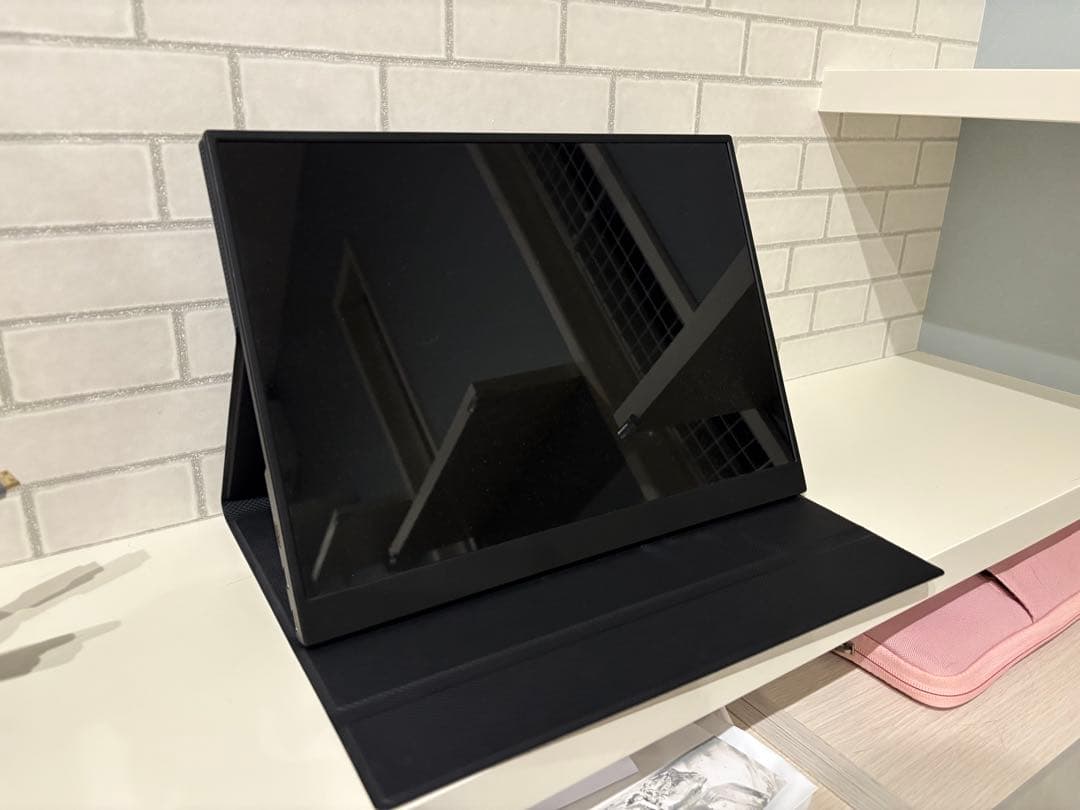 美品 UPERFECT 14インチ 2K モバイルモニター