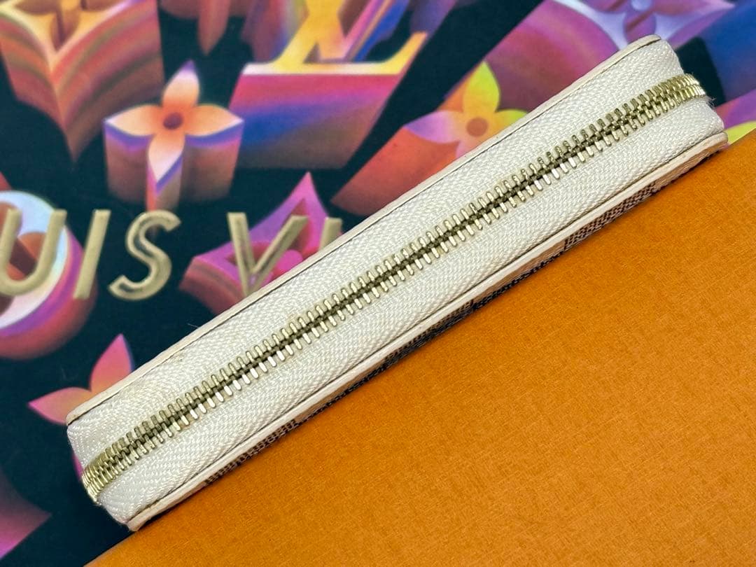 極美品！ルイヴィトン　ダミエ・アズール　ジッピーパース　小銭入れ