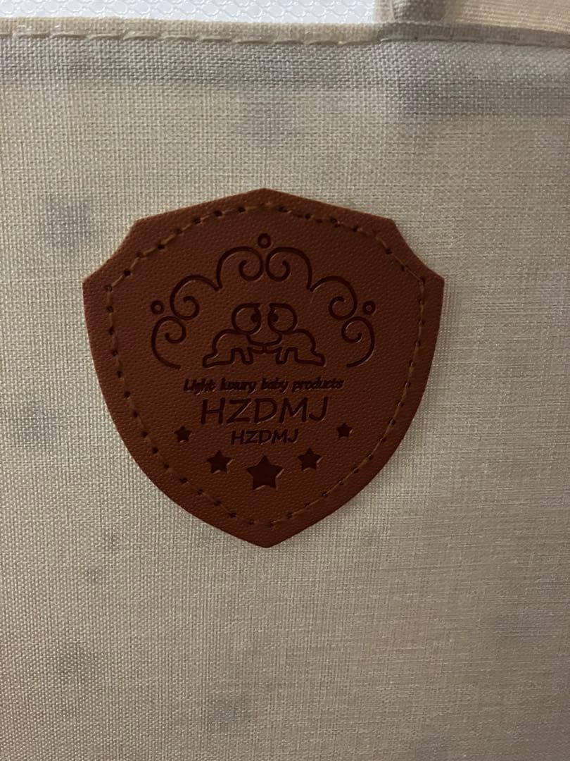 【美品・付属品完備】2025最新型モデル　HZDMJ ベビーベッド　ベージュ