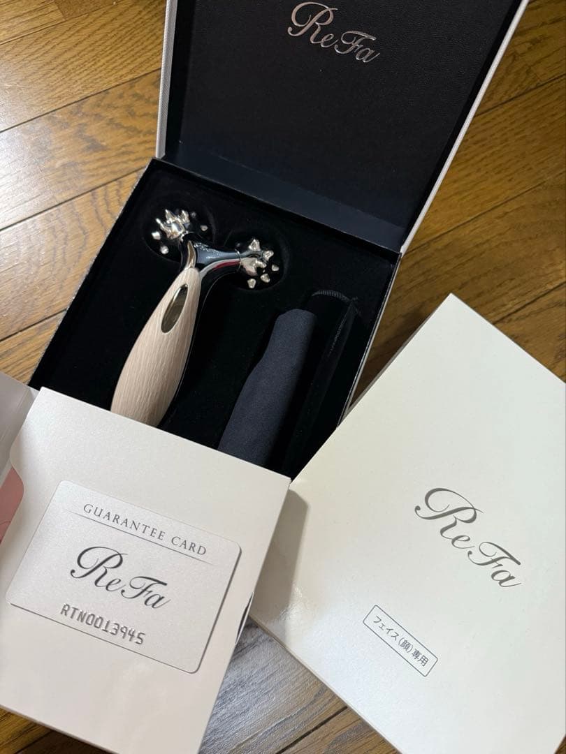 ReFaリファリズム 小顔ローラー 美顔器