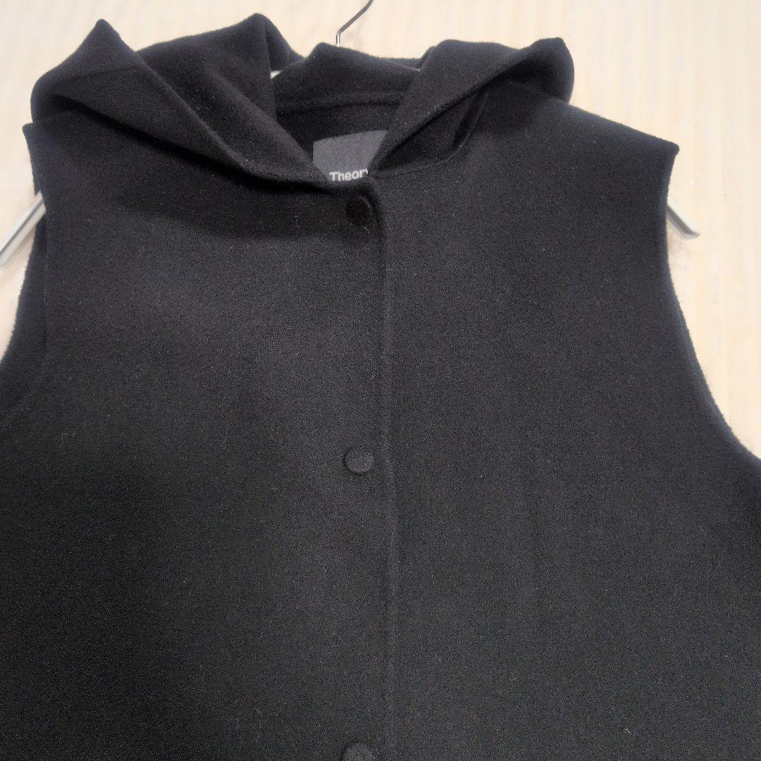 Theory フード付きブラックベスト S　黒