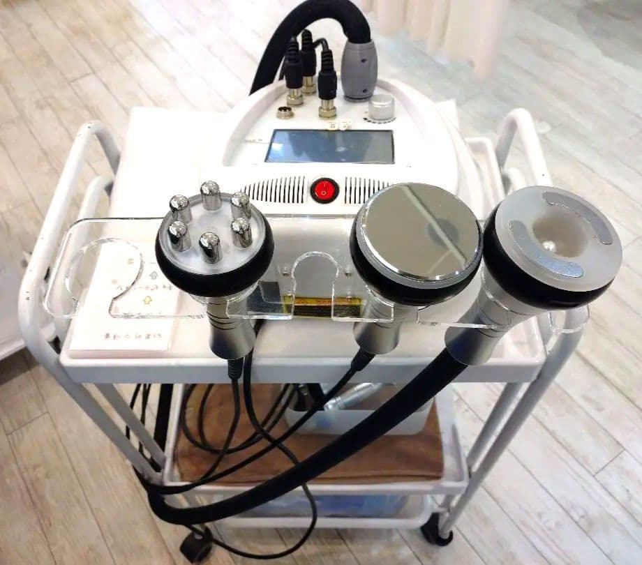 3 IN 1 SLIMMING MACHINE 美顔器（マシン本体）