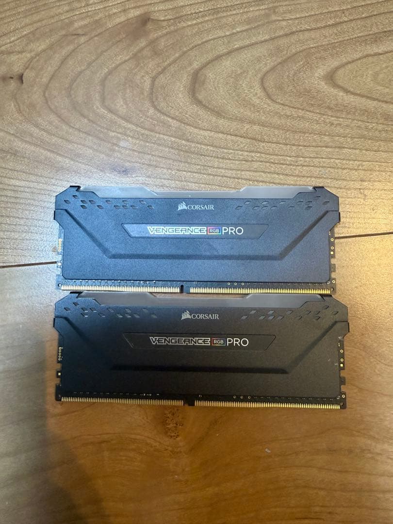 Corsair Vengeance RGB PRO 16GB 3200Mhz①