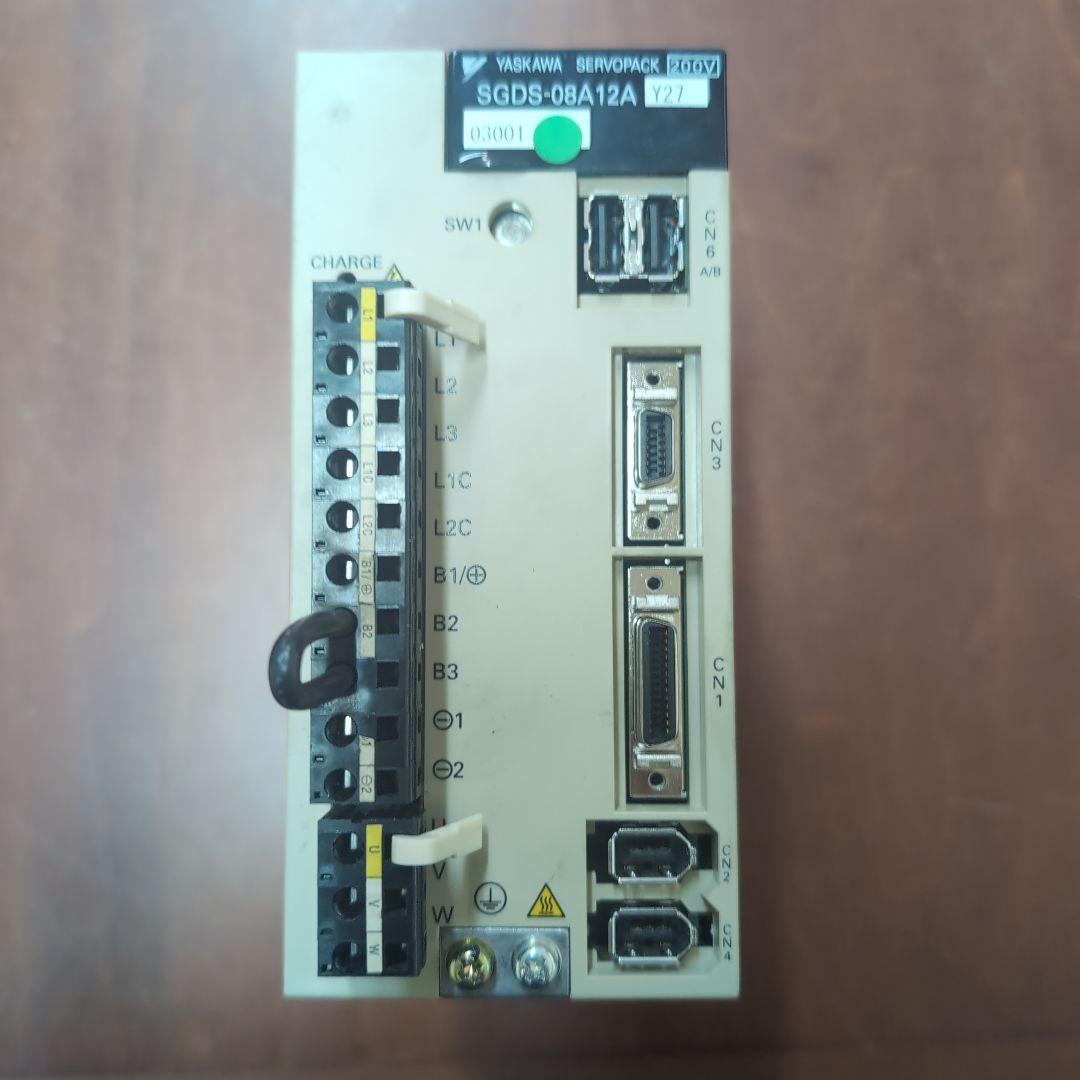 YASKAWA サーボパック SGDS-08A12A 200V　中古品