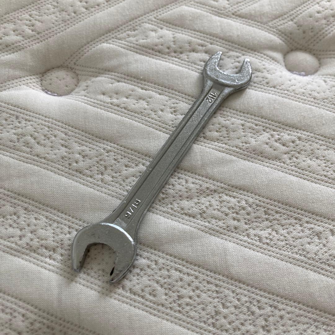 UNICO LUMBERアイアンベッドフレーム(シングル)+ニトリマットレス