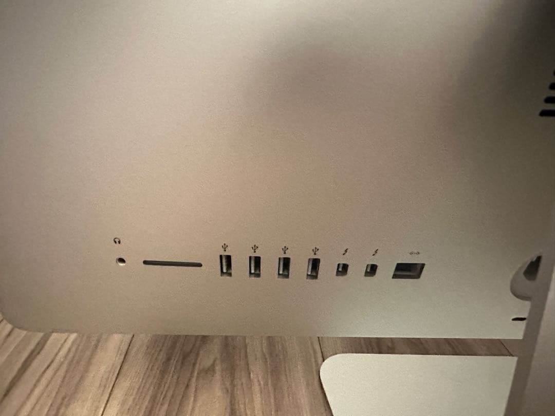 Apple iMac 21.5インチ (Late 2013)