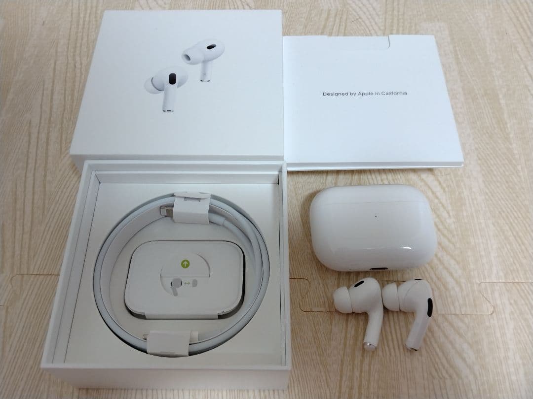 【送料無料】Apple AirPods Pro (第2世代) MQD83J/A
